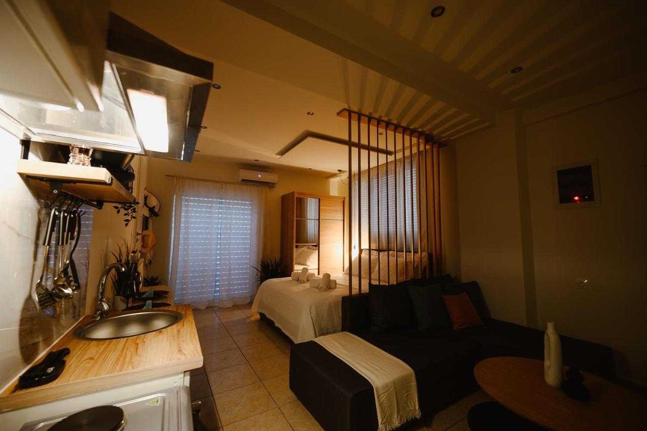Central Apartments โวโลส ภายนอก รูปภาพ